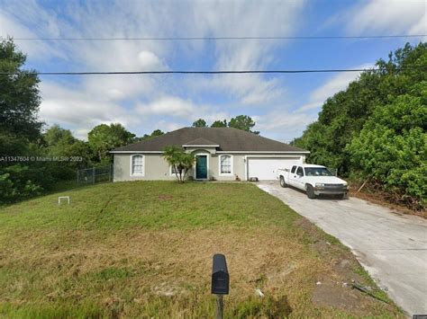 7575 NW 30th St, is a mobile home, built in 1974, at 1,040 sqft. . Realtor com okeechobee fl